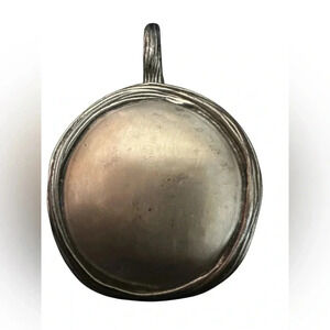 Premier Designs Silver tone Pendant Antique matte silver plated Magnetic Closure